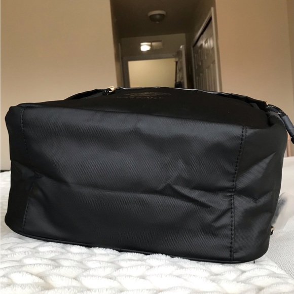 Versace Parfum Backpack And Crossbody Bucket Bag Wristlet, Both NWOT - Picture 12 of 16